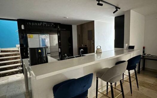 Apartoquinta En Venta En La Urb. Prebo, Valencia – Remodelado