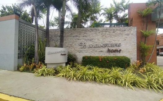Se Vende Townhouse en el Conj. Res. Bonaventure Home, en la Urb. Mañongo, Naguanagua.