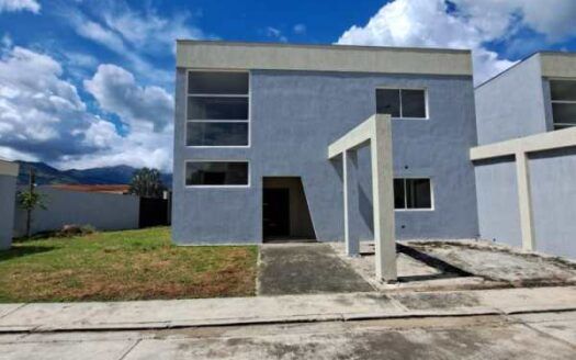 Casa En Ventas En El Sector Minigranjas, San Diego